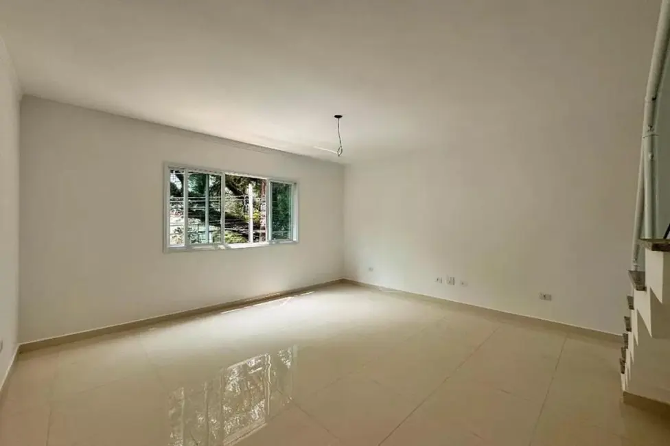 Sobrado com 3 quartos à venda, 100m2 em Vila Alzira, Santo Andre - SP - imagem 4 Foto 4 de Sobrado com 3 quartos à venda, 100m2 em Vila Alzira, Santo Andre - SP