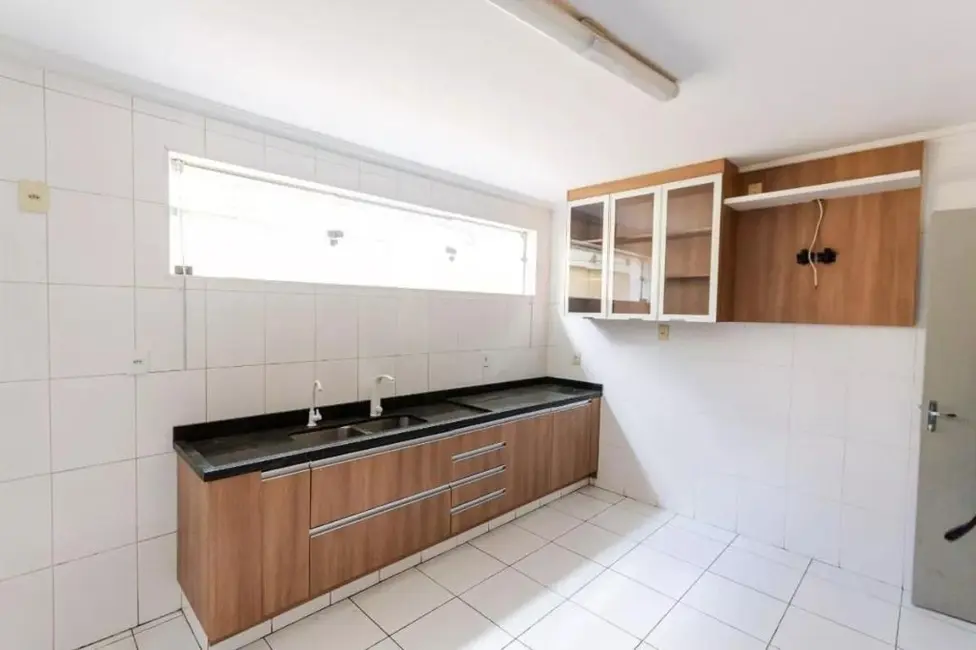 Casa com 2 quartos para alugar, 198m2 em Vila Guiomar, Santo Andre - SP - imagem 8 Foto 8 de Casa com 2 quartos para alugar, 198m2 em Vila Guiomar, Santo Andre - SP