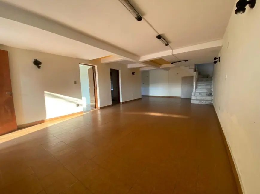 Sobrado com 3 quartos à venda, 230m2 em Vila Bastos, Santo Andre - SP - imagem 1 Foto 1 de Sobrado com 3 quartos à venda, 230m2 em Vila Bastos, Santo Andre - SP