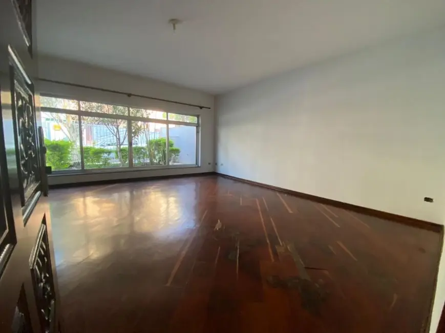 Sobrado com 3 quartos à venda, 230m2 em Vila Bastos, Santo Andre - SP - imagem 2 Foto 2 de Sobrado com 3 quartos à venda, 230m2 em Vila Bastos, Santo Andre - SP