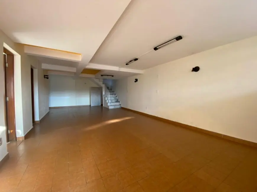 Sobrado com 3 quartos à venda, 230m2 em Vila Bastos, Santo Andre - SP - imagem 3 Foto 3 de Sobrado com 3 quartos à venda, 230m2 em Vila Bastos, Santo Andre - SP