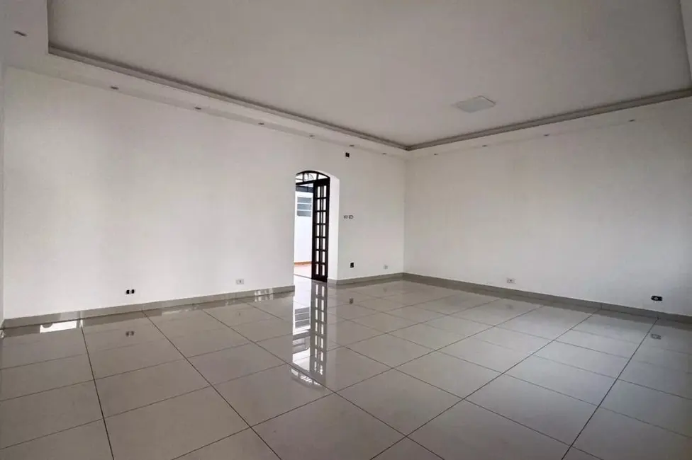 Foto 3 de Casa com 5 quartos à venda e para alugar, 350m2 em Vila Assunção, Santo Andre - SP