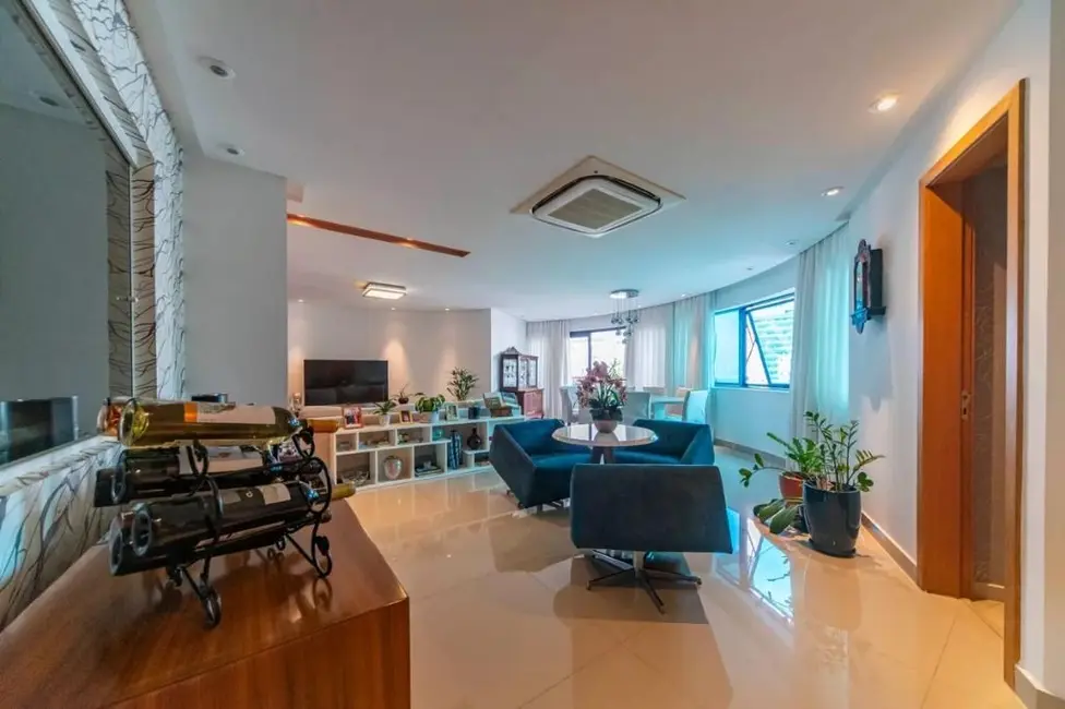 Foto 2 de Apartamento com 4 quartos à venda e para alugar, 210m2 em Vila Bastos, Santo Andre - SP