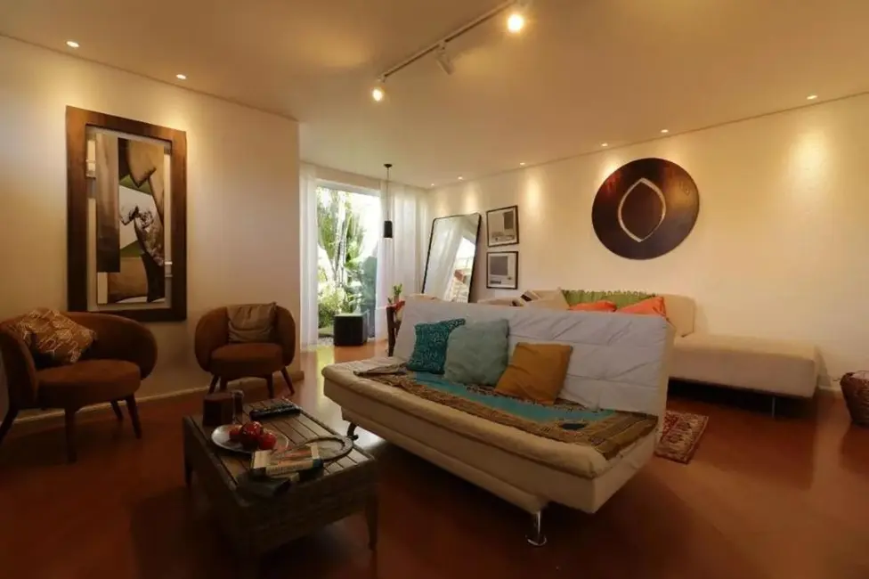 Foto 1 de Casa com 3 quartos à venda e para alugar, 311m2 em Vila Bastos, Santo Andre - SP