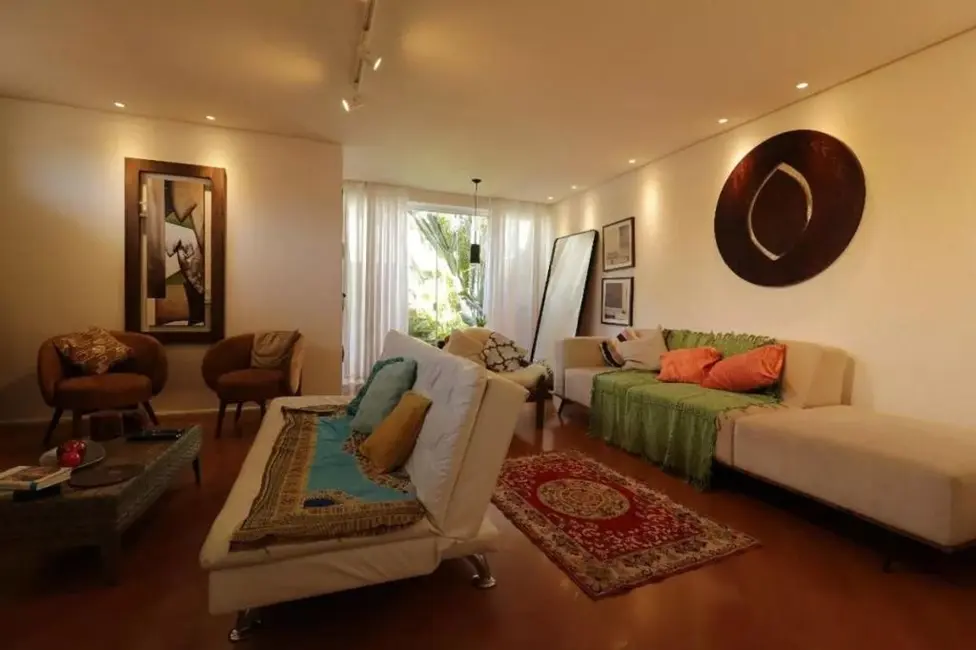 Foto 4 de Casa com 3 quartos à venda e para alugar, 311m2 em Vila Bastos, Santo Andre - SP