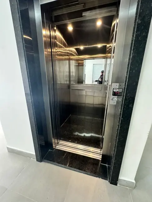 Foto 2 de Apartamento com 2 quartos à venda, 50m2 em Vila Alzira, Santo Andre - SP