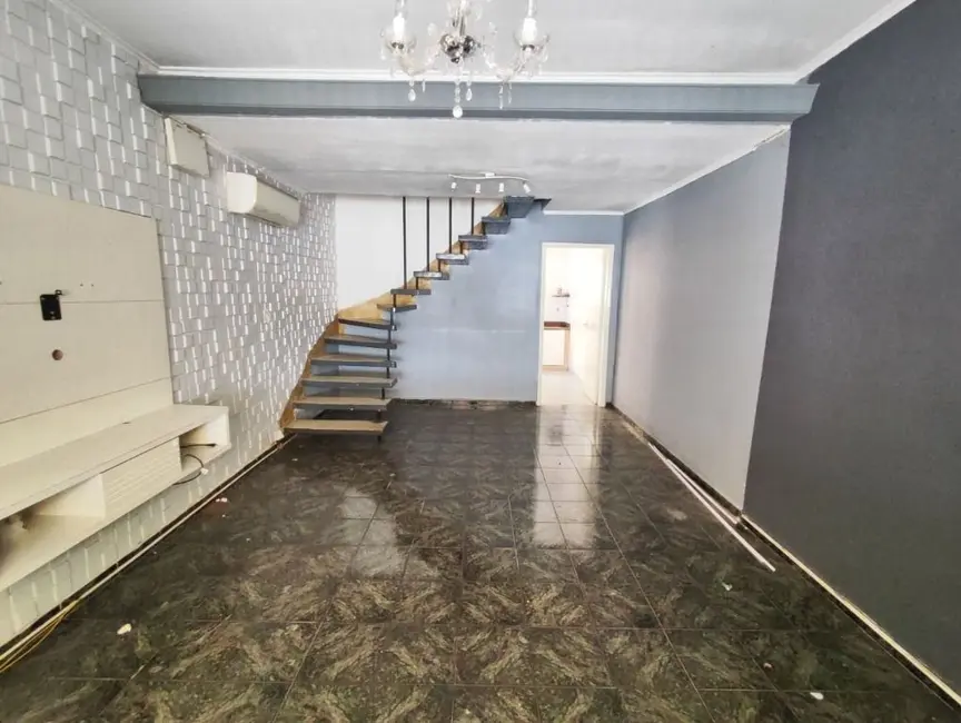 Foto 1 de Sobrado com 2 quartos para alugar, 100m2 em Campestre, Santo Andre - SP