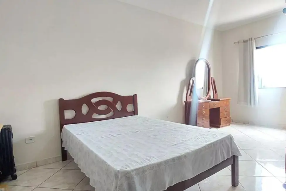 Foto 8 de Sobrado com 3 quartos à venda e para alugar, 250m2 em Jardim Las Vegas, Santo Andre - SP