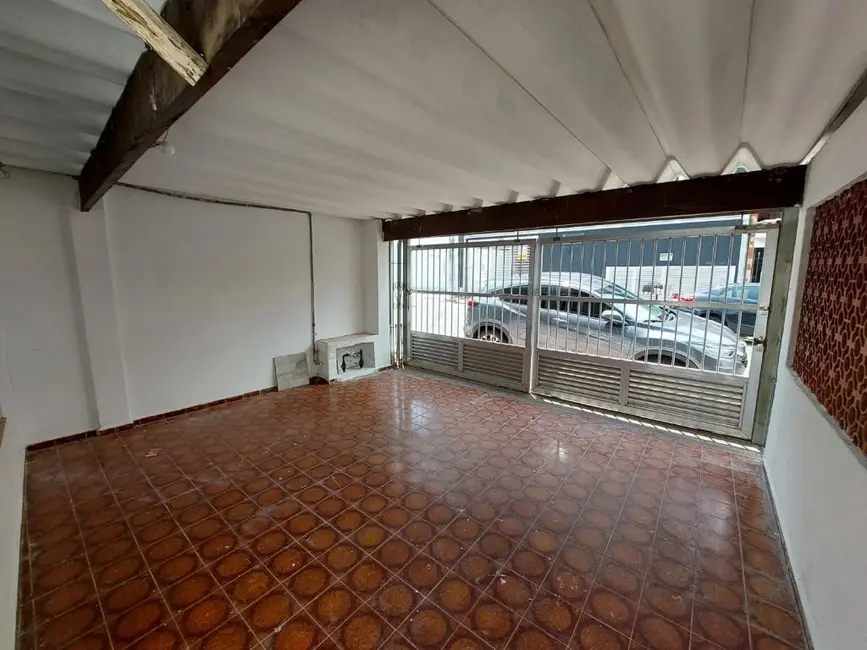 Foto 1 de Casa com 2 quartos para alugar, 125m2 em Vila Floresta, Santo Andre - SP