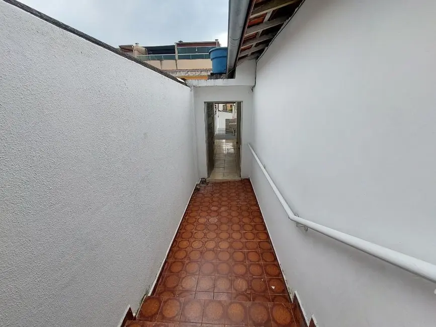Foto 3 de Casa com 2 quartos para alugar, 125m2 em Vila Floresta, Santo Andre - SP