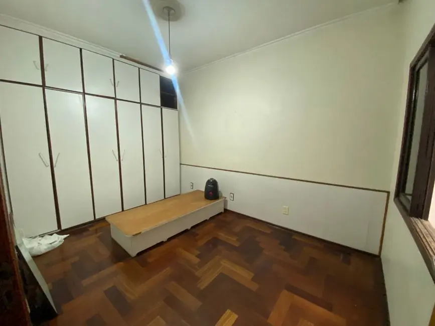 Casa com 3 quartos para alugar, 133m2 em Vila Floresta, Santo Andre - SP - imagem 8 Foto 8 de Casa com 3 quartos para alugar, 133m2 em Vila Floresta, Santo Andre - SP