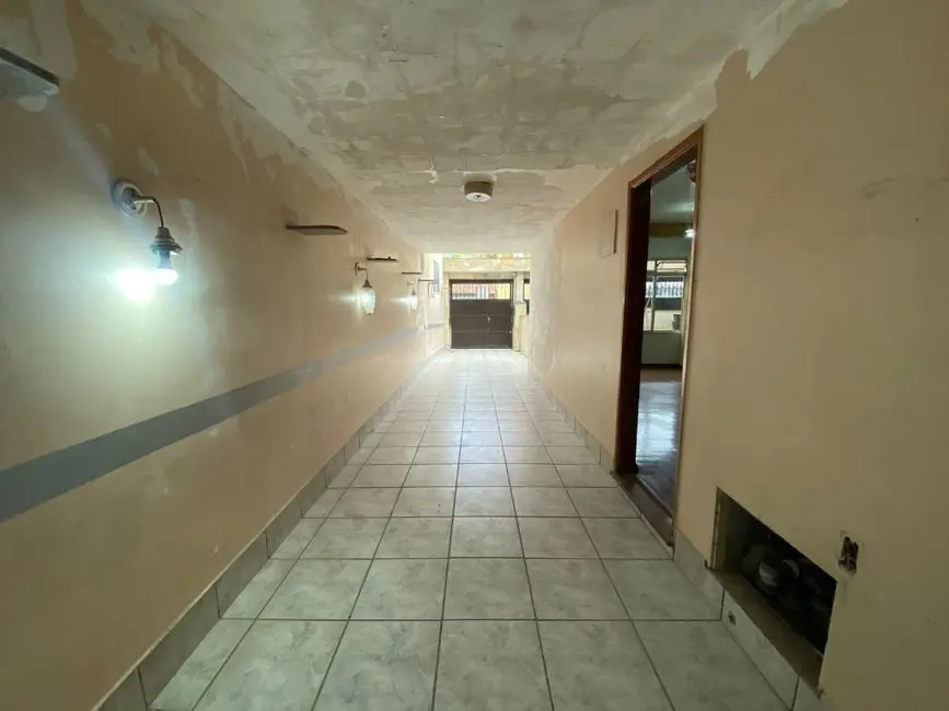 Casa com 3 quartos para alugar, 133m2 em Vila Floresta, Santo Andre - SP - imagem 5 Foto 5 de Casa com 3 quartos para alugar, 133m2 em Vila Floresta, Santo Andre - SP