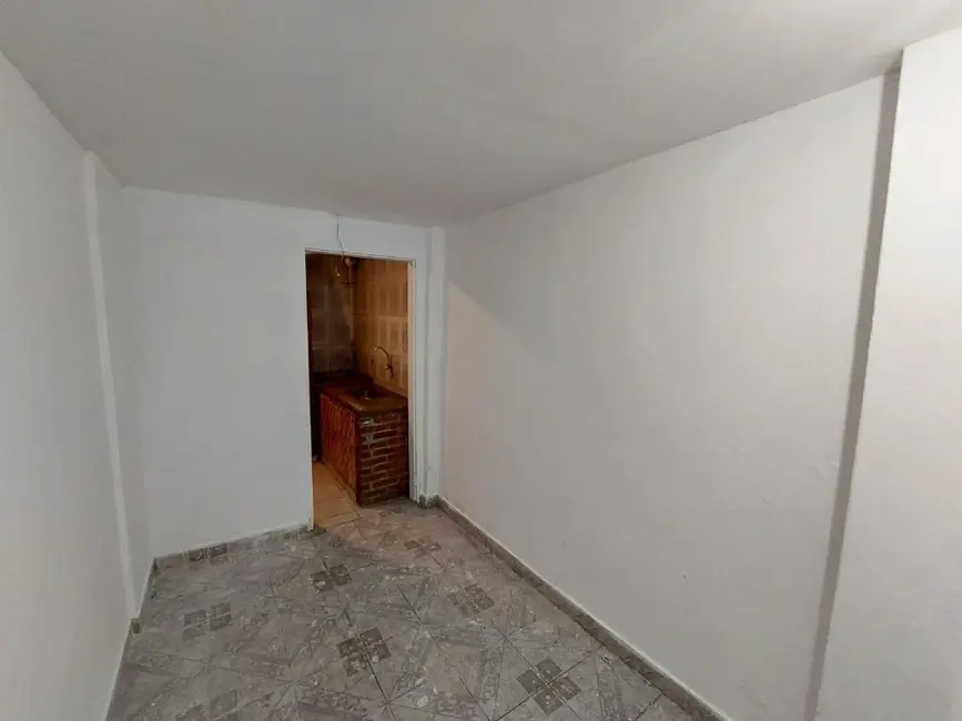 Casa com 3 quartos para alugar, 190m2 em Jardim Ocara, Santo Andre - SP - imagem 7 Foto 7 de Casa com 3 quartos para alugar, 190m2 em Jardim Ocara, Santo Andre - SP