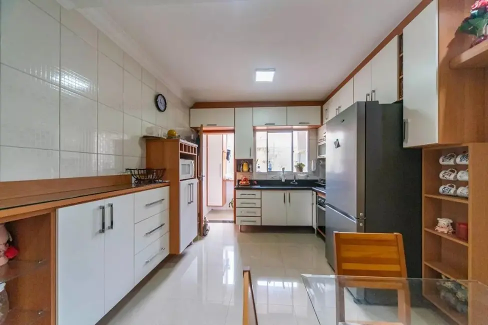 Sobrado com 3 quartos à venda, 191m2 em Jardim Alvorada, Santo Andre - SP - imagem 7 Foto 7 de Sobrado com 3 quartos à venda, 191m2 em Jardim Alvorada, Santo Andre - SP