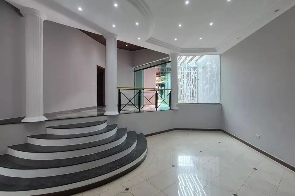 Foto 2 de Casa com 3 quartos para alugar, 410m2 em Campestre, Santo Andre - SP