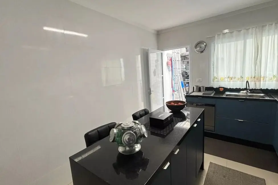 Foto 9 de Sobrado com 2 quartos à venda, 60m2 em Vila Scarpelli, Santo Andre - SP