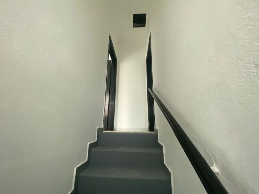 Sobrado com 2 quartos para alugar, 101m2 em Centro, Santo Andre - SP - imagem 8 Foto 8 de Sobrado com 2 quartos para alugar, 101m2 em Centro, Santo Andre - SP