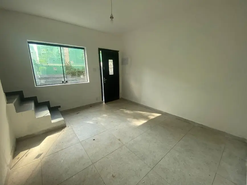 Sobrado com 2 quartos para alugar, 101m2 em Centro, Santo Andre - SP - imagem 3 Foto 3 de Sobrado com 2 quartos para alugar, 101m2 em Centro, Santo Andre - SP
