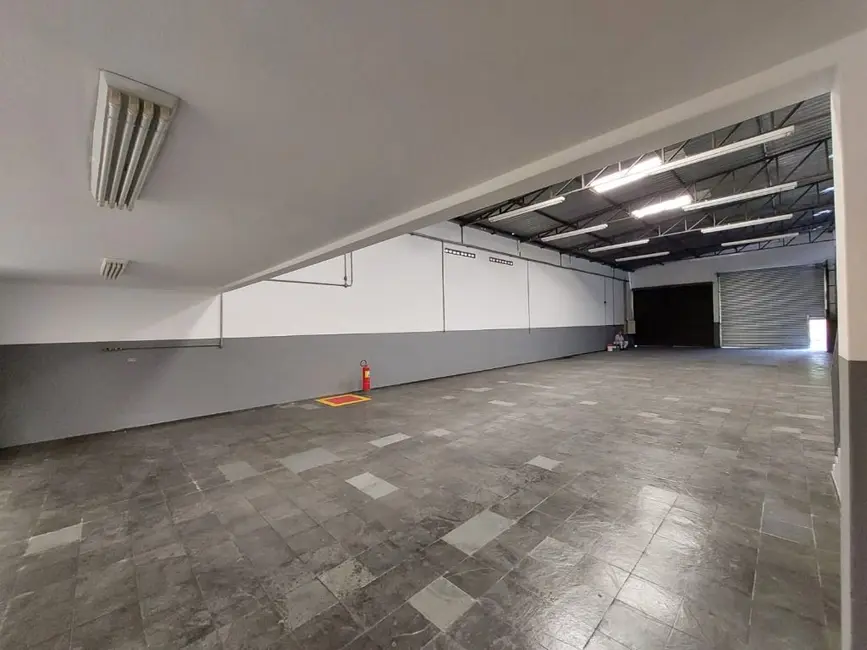 Armazém / Galpão para alugar, 317m2 em Jardim Ocara, Santo Andre - SP - imagem 7 Foto 7 de Armazém / Galpão para alugar, 317m2 em Jardim Ocara, Santo Andre - SP