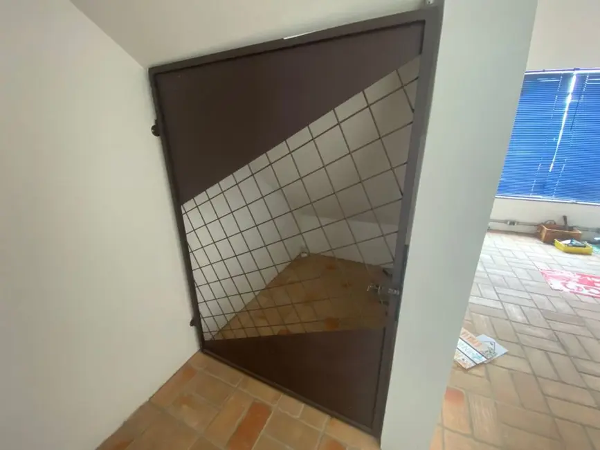 Foto 4 de Sala Comercial para alugar, 125m2 em Vila América, Santo Andre - SP