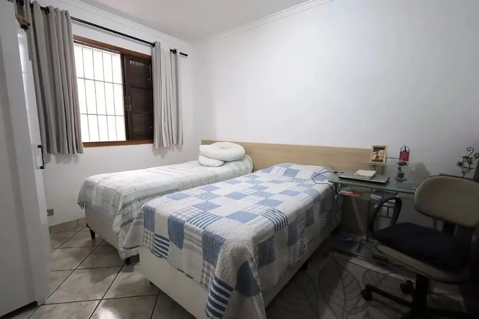Foto 9 de Casa com 2 quartos à venda, 168m2 em Jardim Progresso, Santo Andre - SP