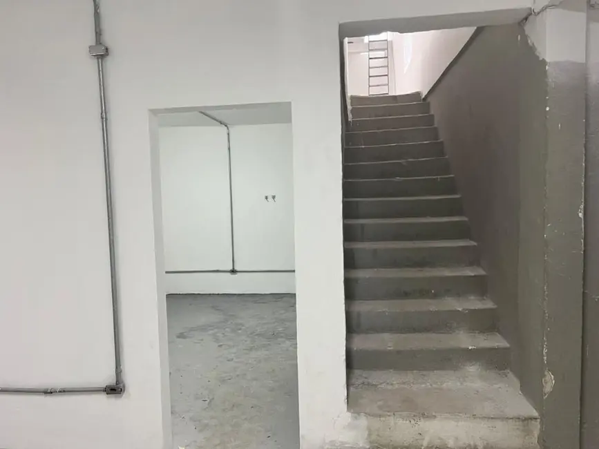 Foto 5 de Armazém / Galpão para alugar, 1351m2 em Campestre, Santo Andre - SP