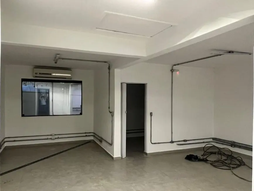 Foto 8 de Armazém / Galpão para alugar, 1701m2 em Campestre, Santo Andre - SP