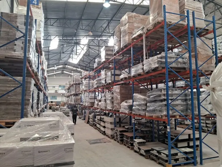 Foto 1 de Armazém / Galpão para alugar, 1701m2 em Campestre, Santo Andre - SP