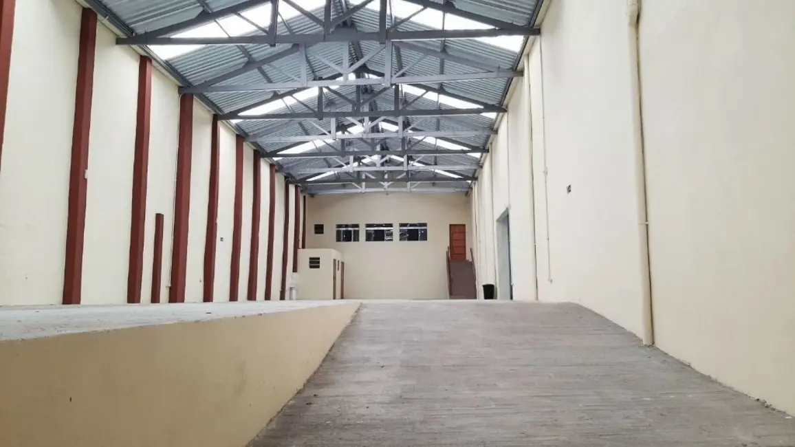 Foto 2 de Armazém / Galpão à venda e para alugar, 1755m2 em Jardim Santo Antônio, Santo Andre - SP