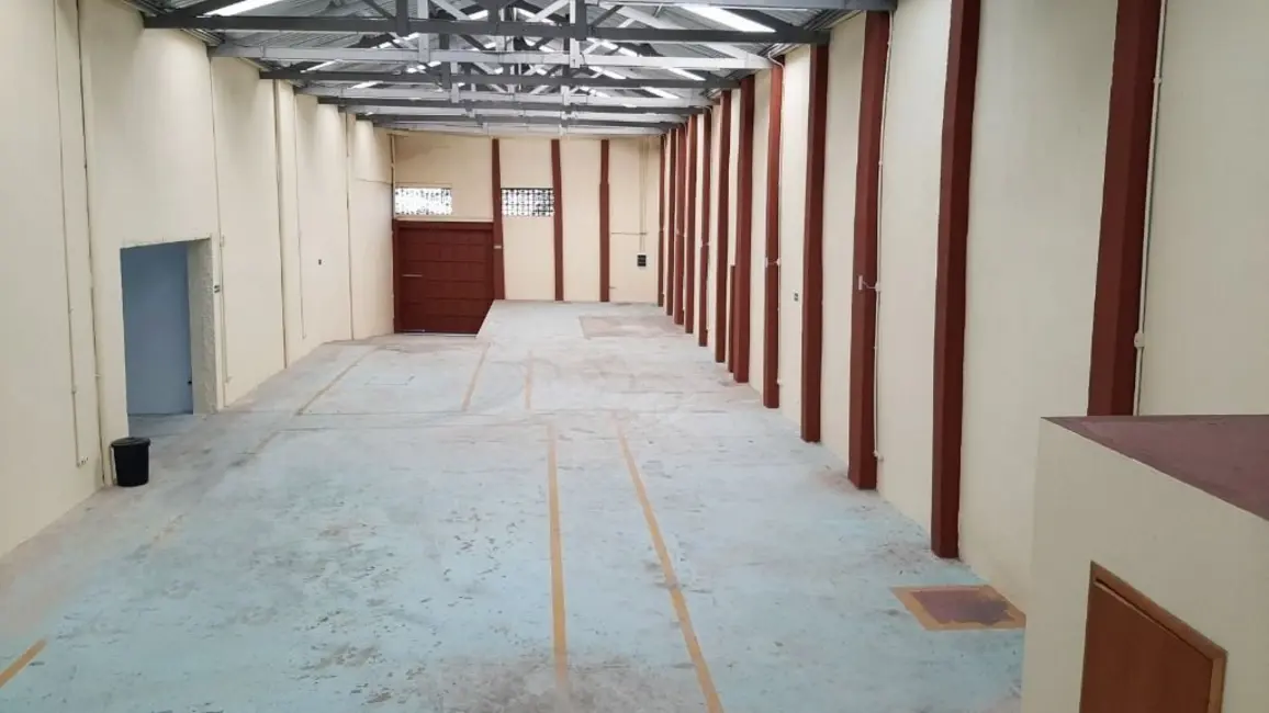 Foto 3 de Armazém / Galpão à venda e para alugar, 1755m2 em Jardim Santo Antônio, Santo Andre - SP