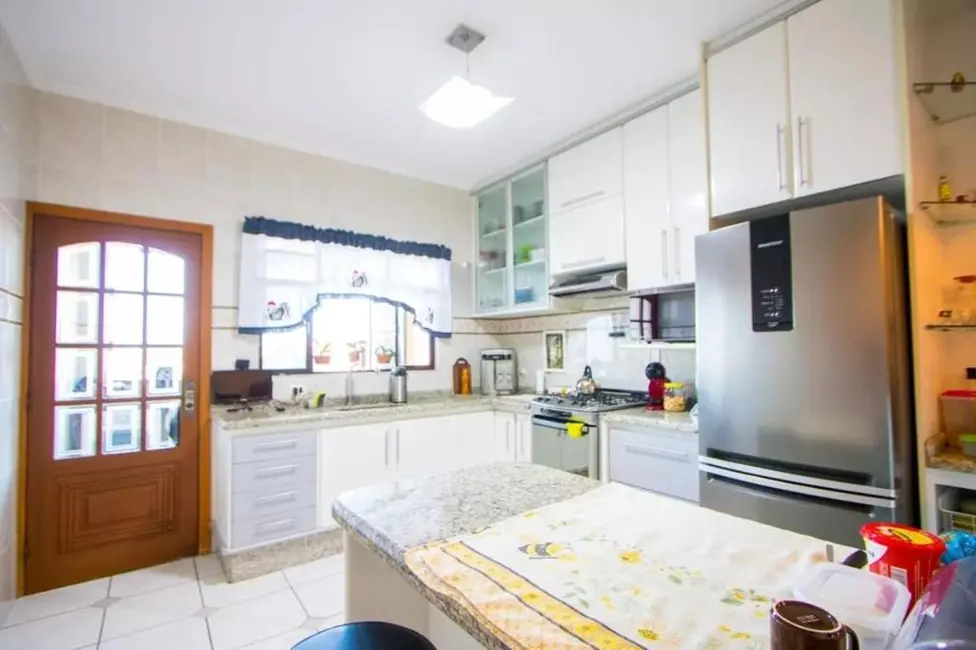 Foto 8 de Sobrado com 3 quartos à venda, 401m2 em Parque Gerassi, Santo Andre - SP