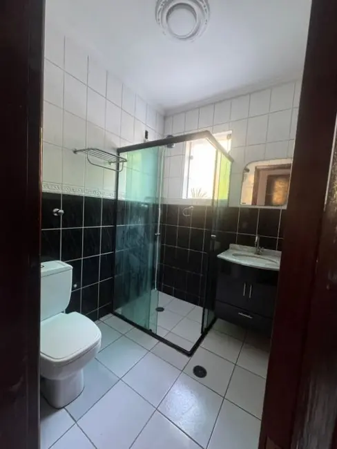 Sobrado com 2 quartos para alugar, 232m2 em Jardim Cristiane, Santo Andre - SP - imagem 3 Foto 3 de Sobrado com 2 quartos para alugar, 232m2 em Jardim Cristiane, Santo Andre - SP