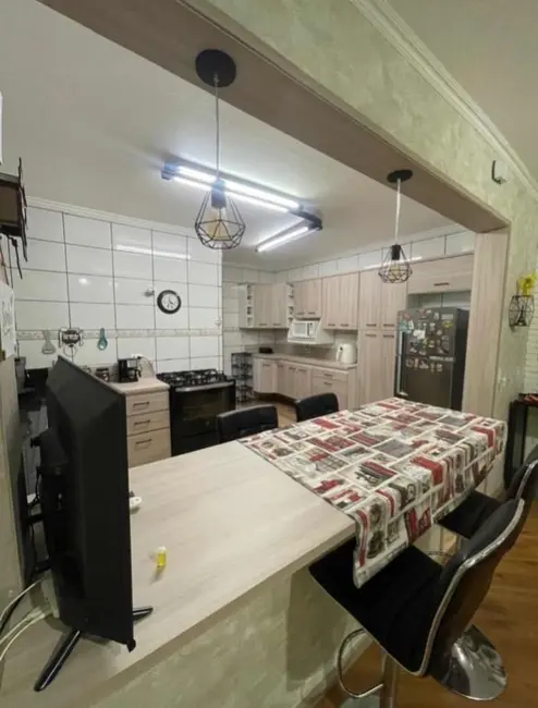 Sobrado com 4 quartos à venda, 155m2 em Jardim Las Vegas, Santo Andre - SP - imagem 7 Foto 7 de Sobrado com 4 quartos à venda, 155m2 em Jardim Las Vegas, Santo Andre - SP