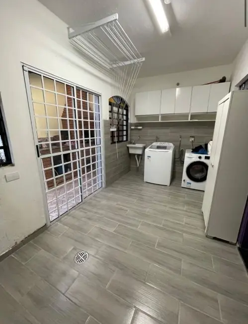 Sobrado com 4 quartos à venda, 155m2 em Jardim Las Vegas, Santo Andre - SP - imagem 9 Foto 9 de Sobrado com 4 quartos à venda, 155m2 em Jardim Las Vegas, Santo Andre - SP