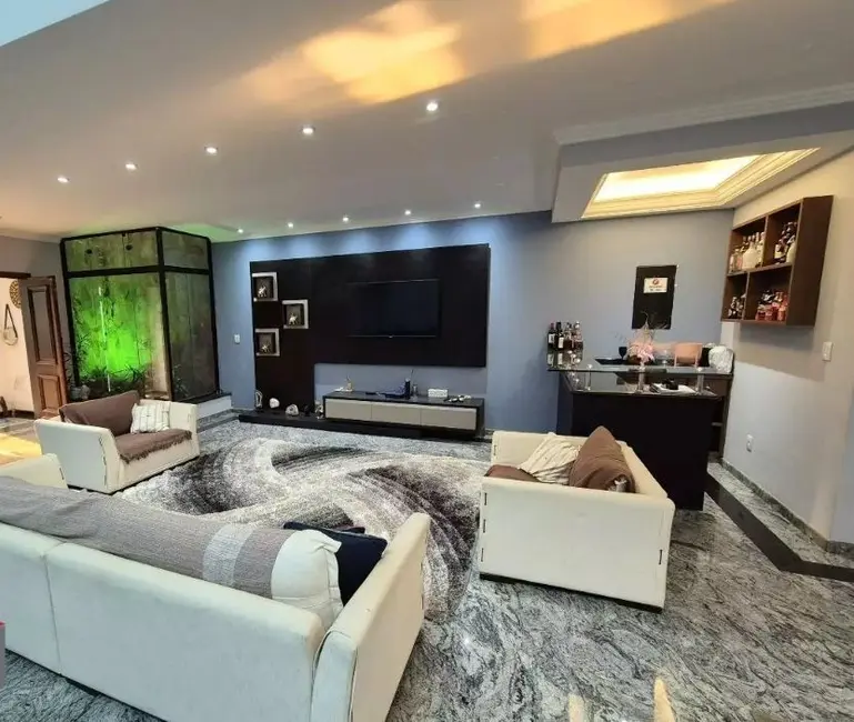 Foto 4 de Sobrado com 6 quartos à venda, 400m2 em Vila Alzira, Santo Andre - SP