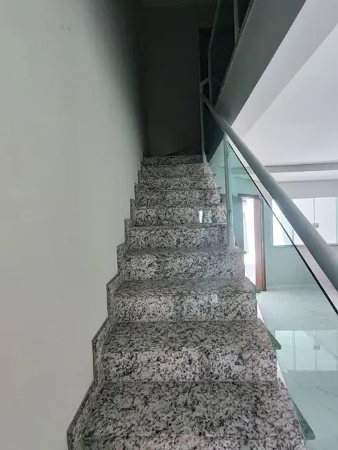 Foto 9 de Sobrado com 3 quartos à venda, 126m2 em Vila Scarpelli, Santo Andre - SP