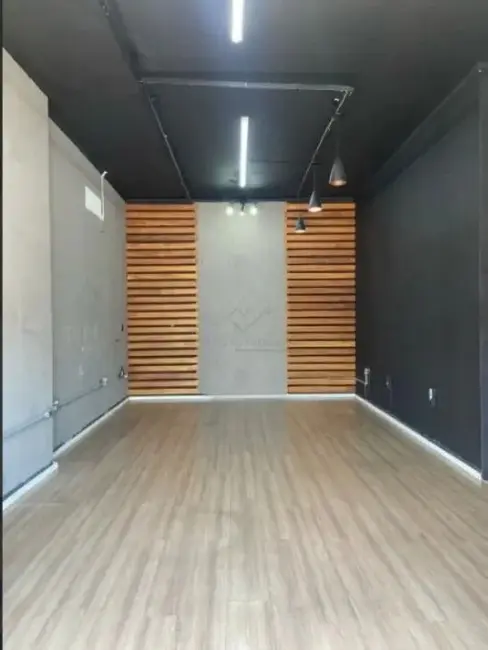 Foto 3 de Sala Comercial para alugar, 45m2 em Vila Gilda, Santo Andre - SP