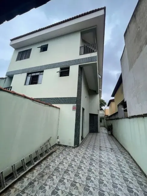 Foto 3 de Sala Comercial para alugar, 300m2 em Jardim Santo Alberto, Santo Andre - SP