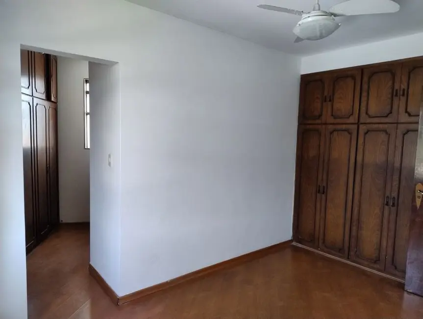 Foto 8 de Sobrado com 3 quartos à venda e para alugar, 377m2 em Jardim São Caetano, Sao Caetano Do Sul - SP