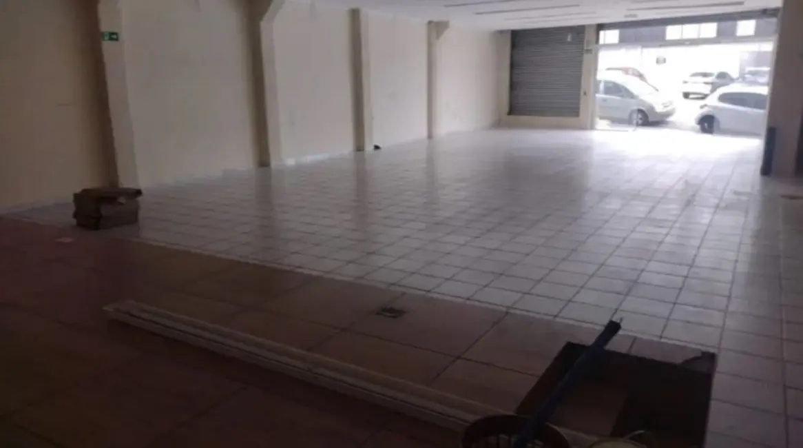 Foto 4 de Sala Comercial para alugar, 300m2 em Vila Alto de Santo André, Santo Andre - SP