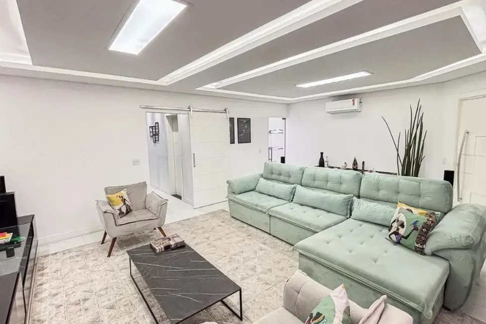 Foto 6 de Sobrado com 3 quartos à venda, 240m2 em Vila Pires, Santo Andre - SP