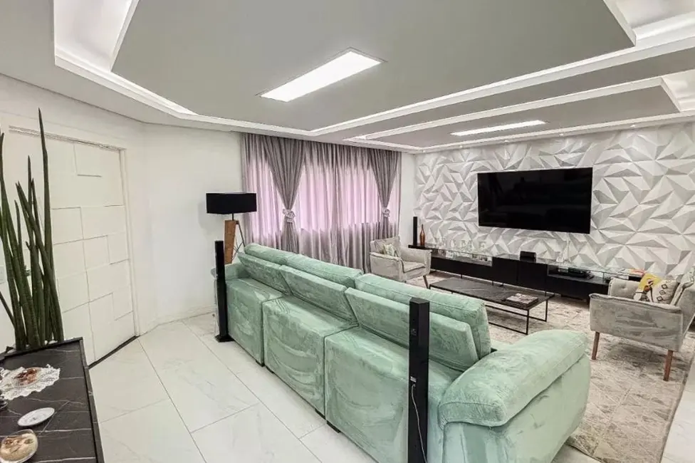 Foto 3 de Sobrado com 3 quartos à venda, 240m2 em Vila Pires, Santo Andre - SP