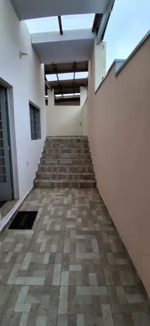 Foto 4 de Casa com 1 quarto para alugar, 50m2 em Vila Eldízia, Santo Andre - SP