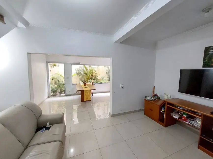 Foto 9 de Sobrado com 3 quartos à venda, 216m2 em Jardim Bela Vista, Santo Andre - SP