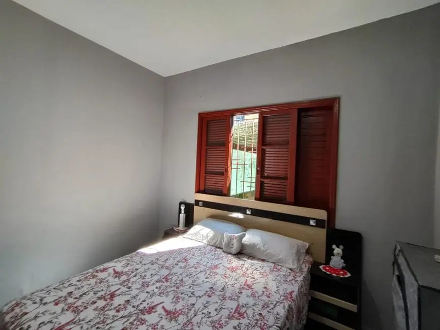 Foto 4 de Casa com 2 quartos à venda, 127m2 em Vila Linda, Santo Andre - SP