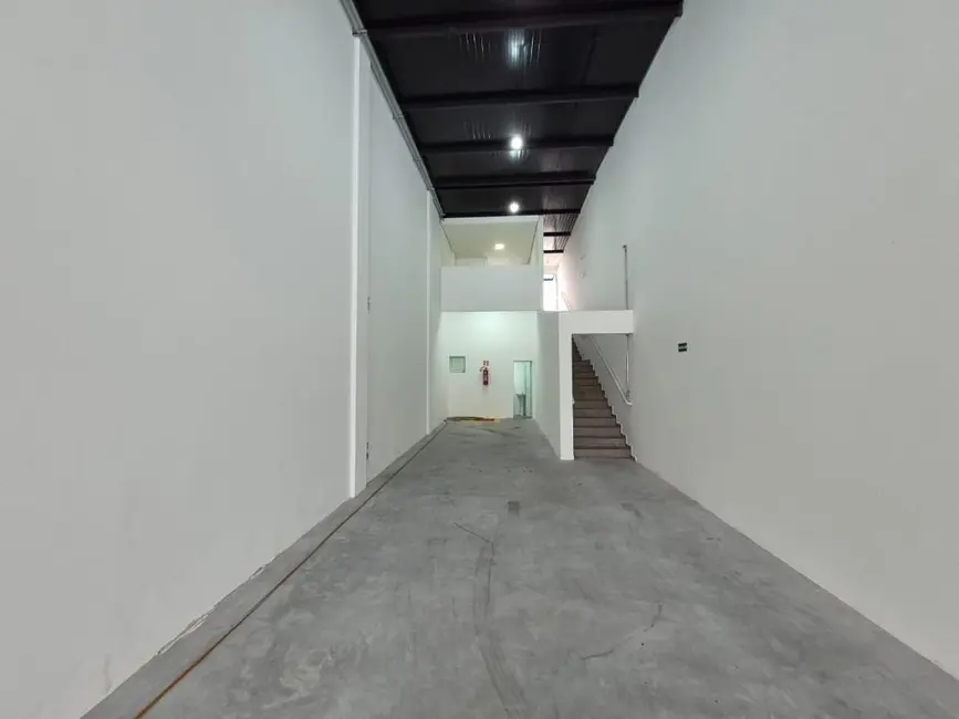 Foto 6 de Armazém / Galpão para alugar, 205m2 em Vila Pires, Santo Andre - SP