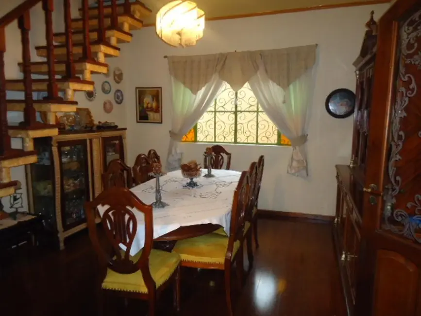 Sobrado com 4 quartos à venda e para alugar, 325m2 em Casa Branca, Santo Andre - SP - imagem 7 Foto 7 de Sobrado com 4 quartos à venda e para alugar, 325m2 em Casa Branca, Santo Andre - SP
