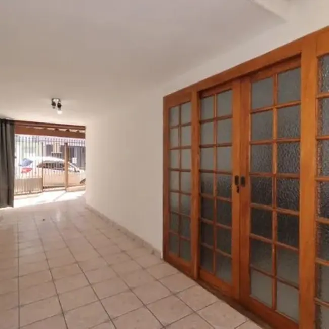 Foto 1 de Casa com 2 quartos à venda e para alugar, 223m2 em Vila Eldízia, Santo Andre - SP