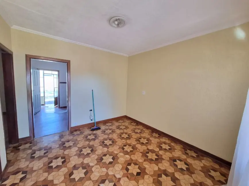 Casa com 2 quartos para alugar, 253m2 em Vila Floresta, Santo Andre - SP - imagem 5 Foto 5 de Casa com 2 quartos para alugar, 253m2 em Vila Floresta, Santo Andre - SP