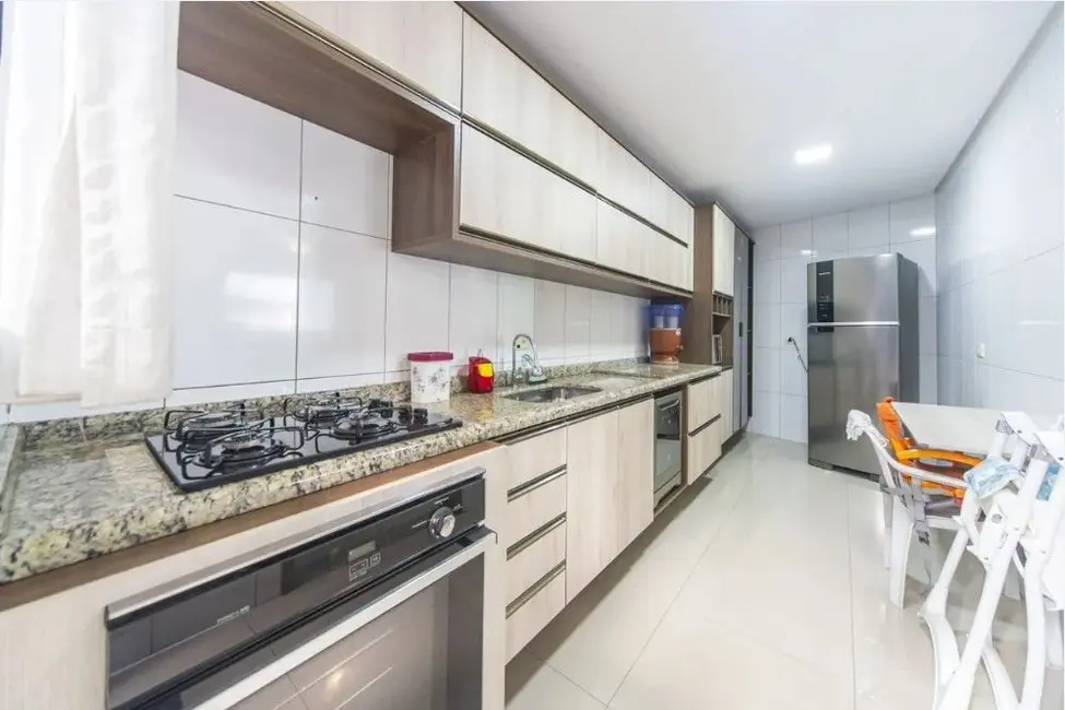 Sobrado com 3 quartos à venda e para alugar, 268m2 em Vila Linda, Santo Andre - SP - imagem 8 Foto 8 de Sobrado com 3 quartos à venda e para alugar, 268m2 em Vila Linda, Santo Andre - SP